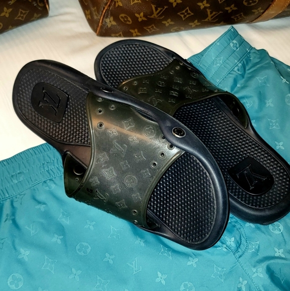 Louis Vuitton Spa Beach Mule - Picture 2 of 8